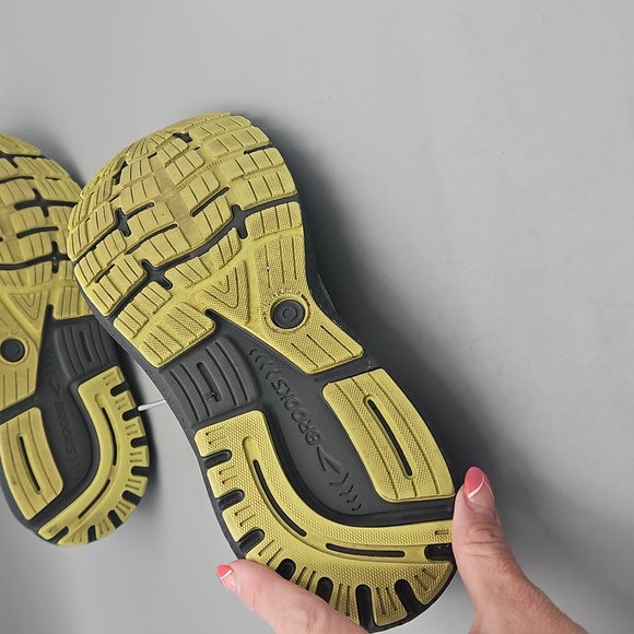 Brooks Ghost 16 Shoes Mens Size 9.5 Gray Sneakers Running Athletic Neutral Grey - Picture 11 of 13